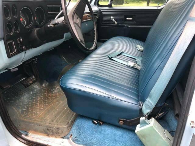1977 Chevrolet C-10 - photo 2