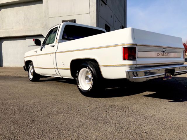 1977 Chevrolet C-10 Silverado - photo 2