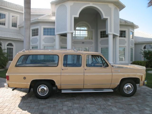 1977 Chevrolet Suburban Silverado - photo 4