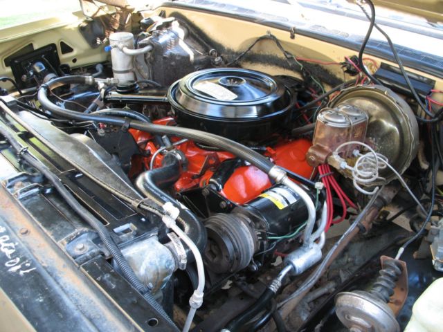 1977 Chevrolet Suburban Silverado - photo 8