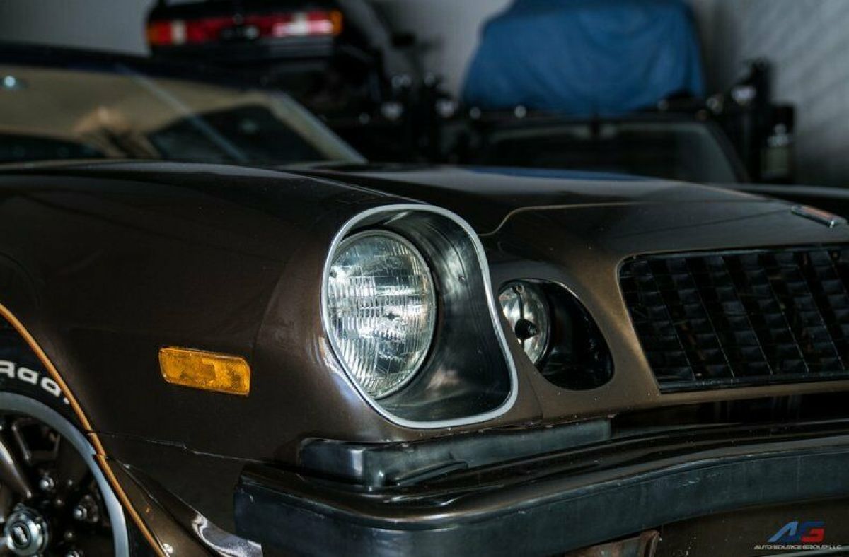 1977 Chevrolet Camaro - photo 10