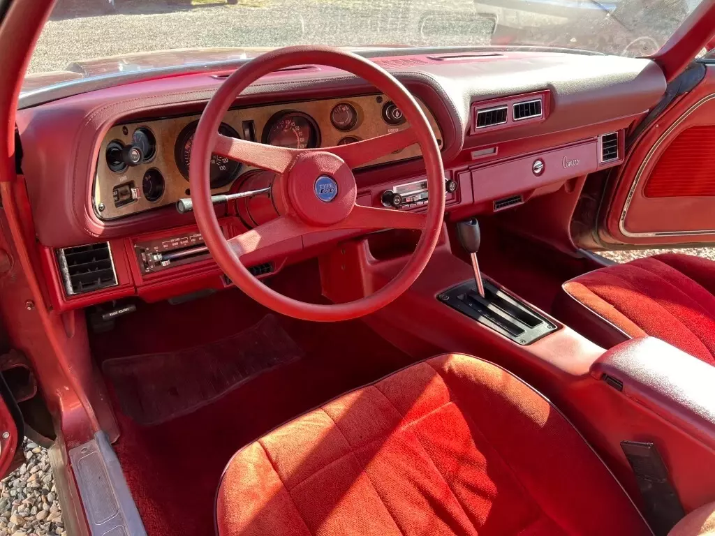 1977 Chevrolet Camaro LT - photo 5