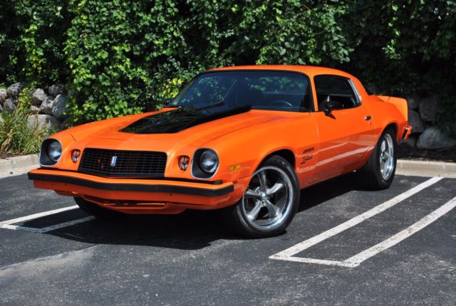 1977 Chevrolet Camaro LT 305 V8 Coupe - photo 3