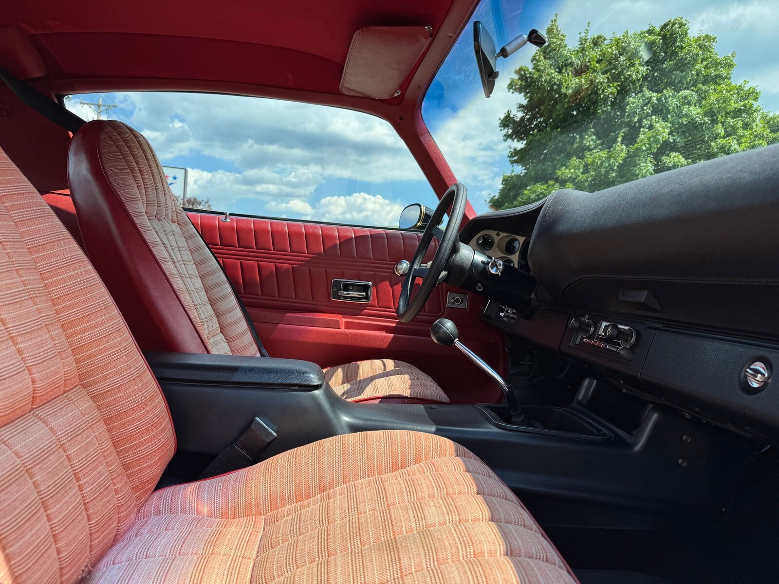 1977 Chevrolet Camaro * 4 Speed - photo 13