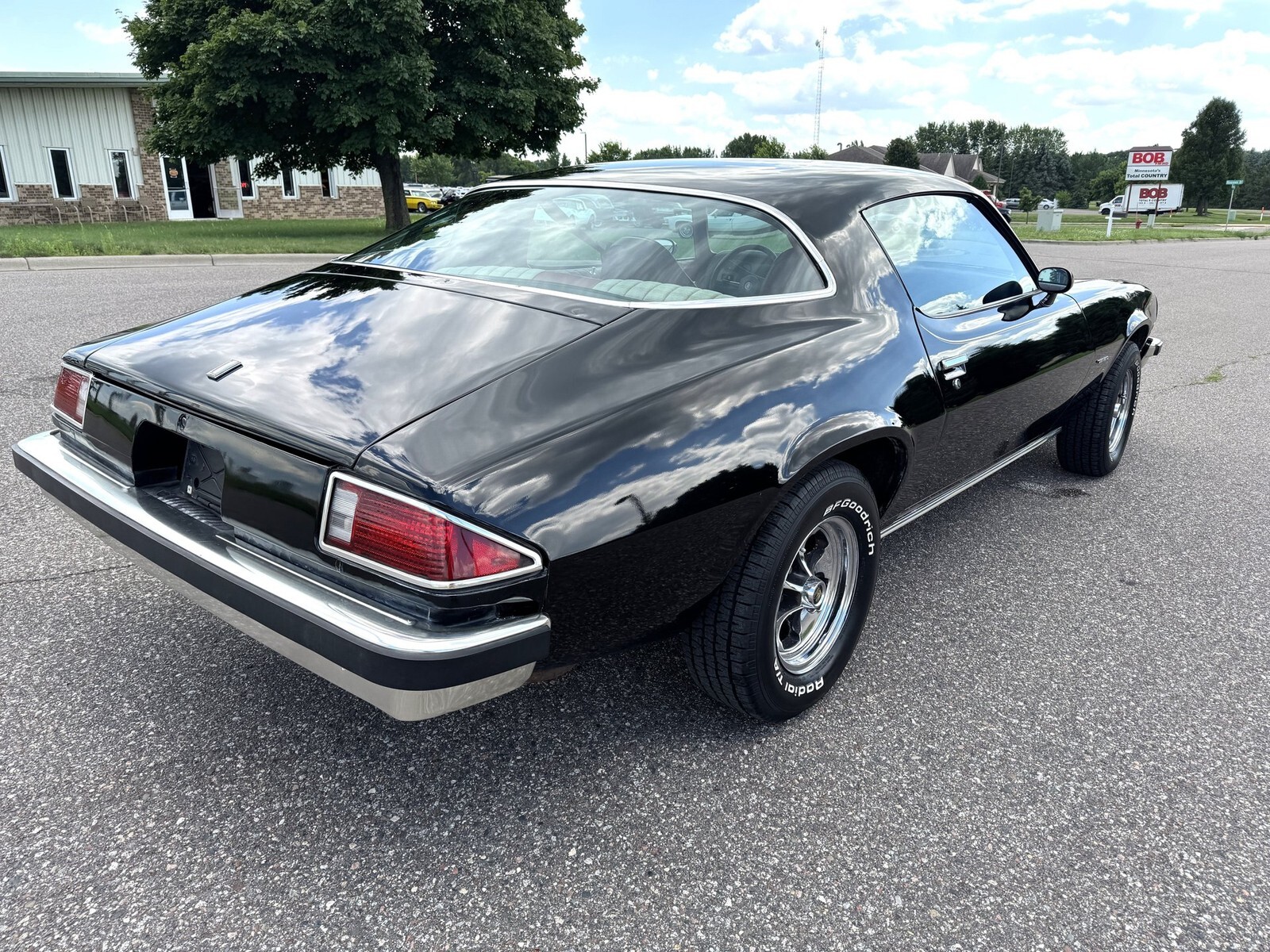 1977 Chevrolet Camaro * 4 Speed - photo 3