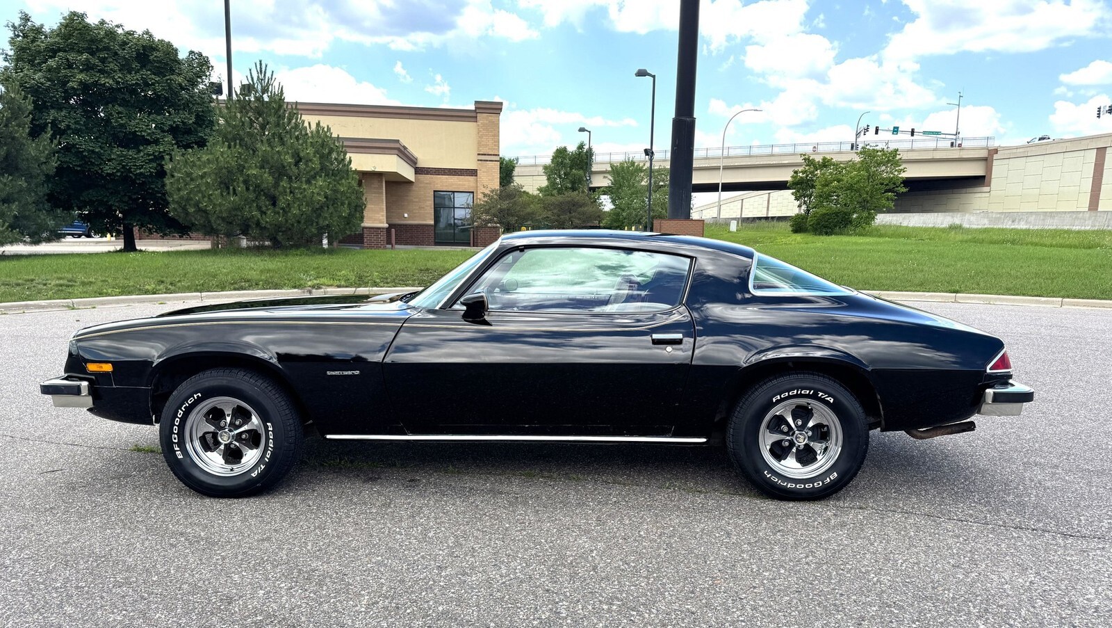 1977 Chevrolet Camaro * 4 Speed - photo 7