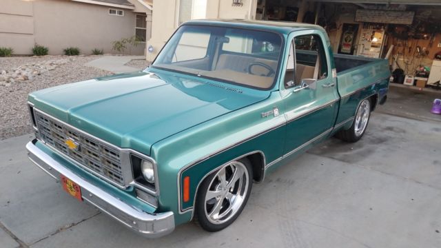 1977 Chevrolet Cheyenne- Shortwide, 5.3/4l60e 1977 Chevrolet C-10 Cheyenne