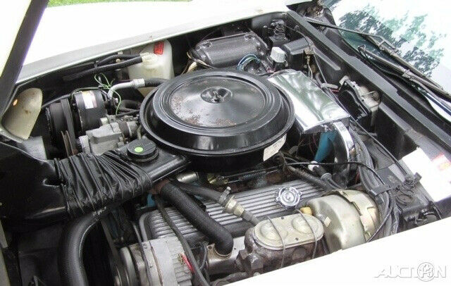 1977 Chevrolet Corvette ONLY 7,800 Miles All Stock/Original - photo 5