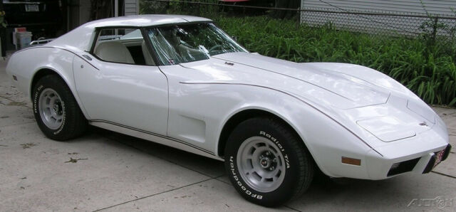 1977 Chevrolet Corvette ONLY 7,800 Miles All Stock/Original - photo 6