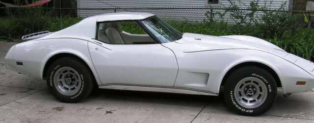 1977 Chevrolet Corvette ONLY 7,800 Miles All Stock/Original - photo 8