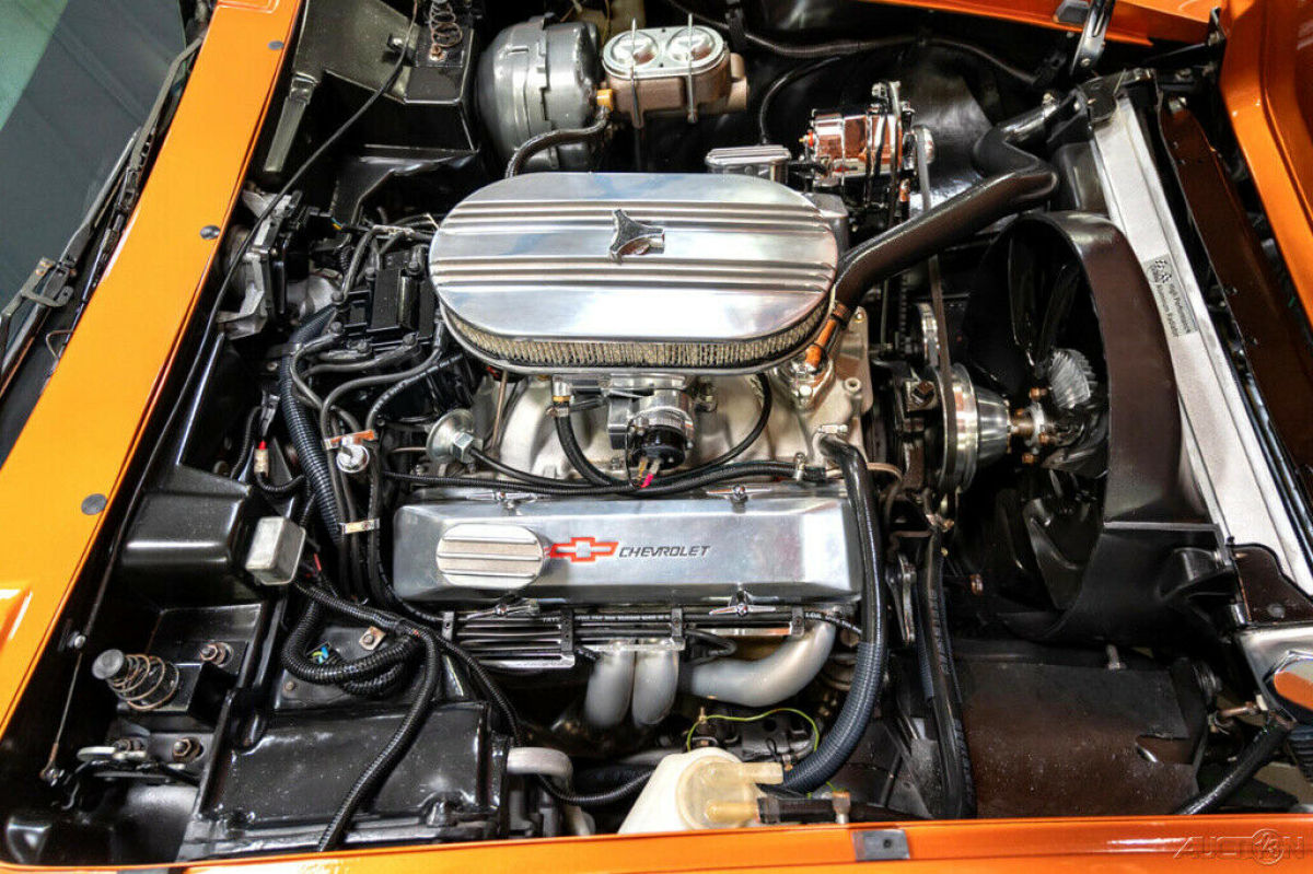 1977 Chevrolet Corvette - photo 11