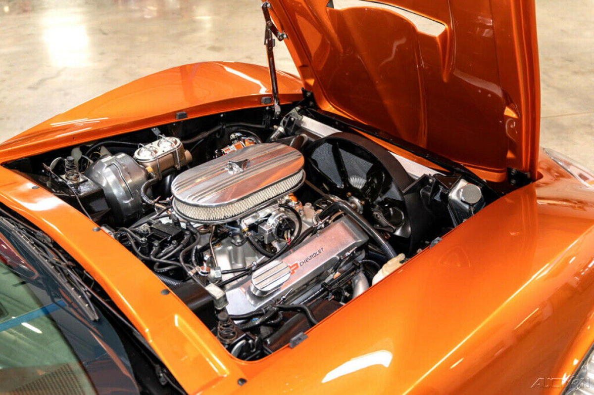 1977 Chevrolet Corvette - photo 13