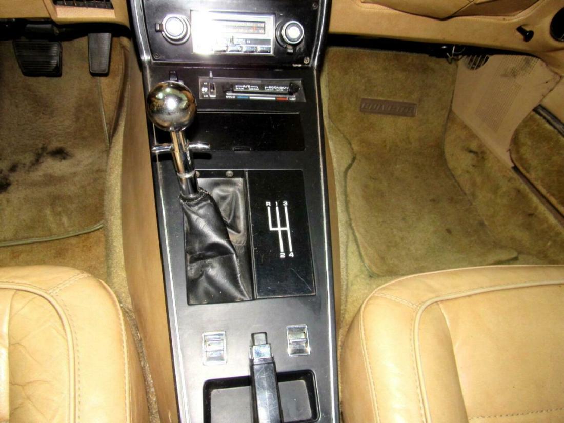 1977 Chevrolet Corvette - photo 10