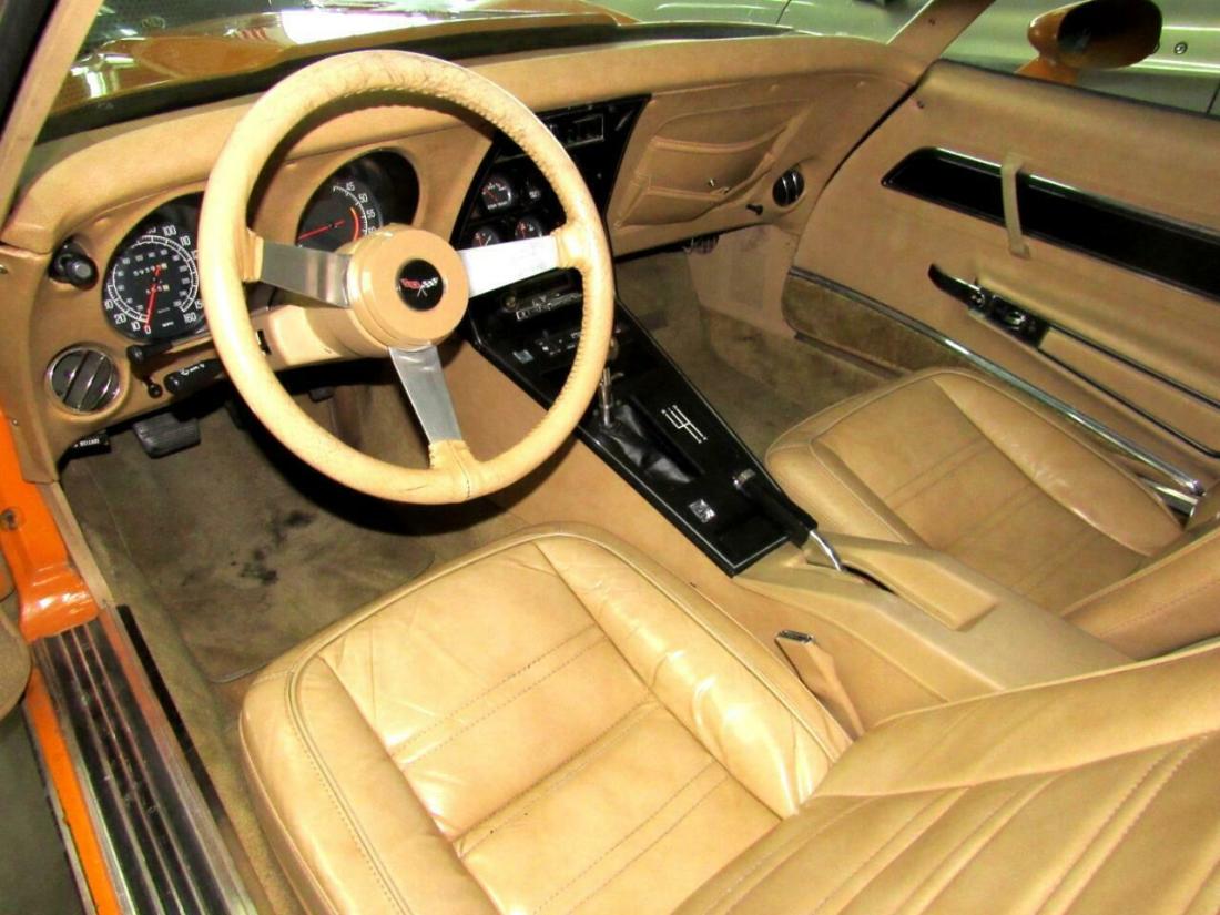 1977 Chevrolet Corvette - photo 9