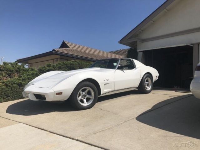1977 Chevrolet Corvette - photo 11