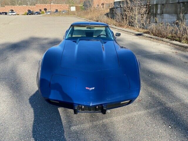 1977 Chevrolet Corvette - photo 9