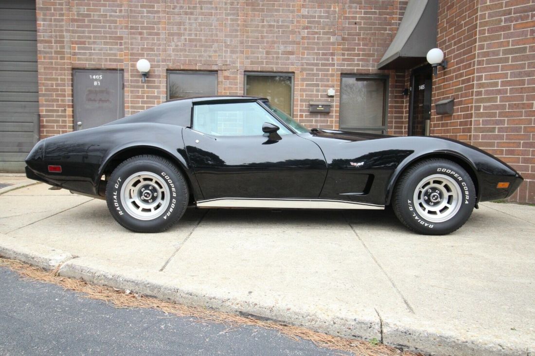 1977 Chevrolet Corvette - photo 6