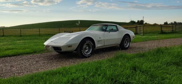 1977 Chevrolet Corvette - photo 2