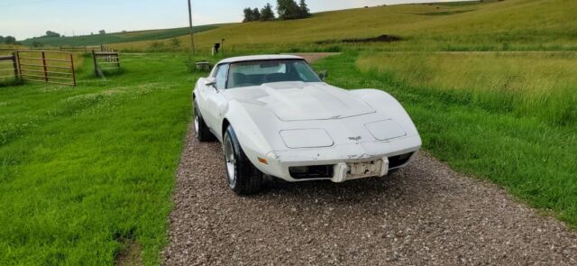1977 Chevrolet Corvette - photo 3