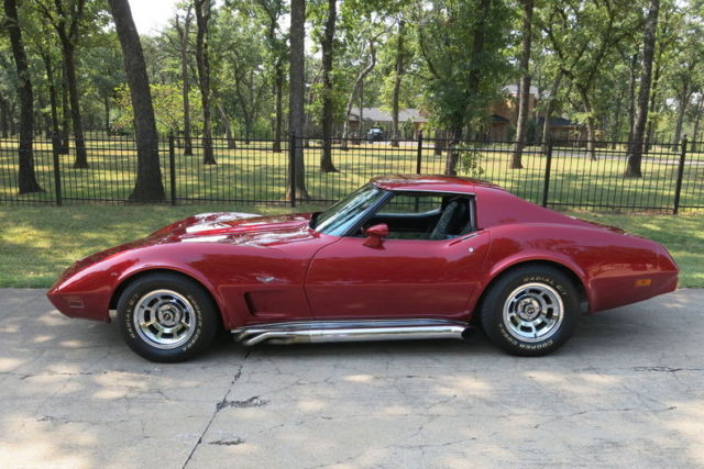 1977 Chevrolet Corvette - photo 13