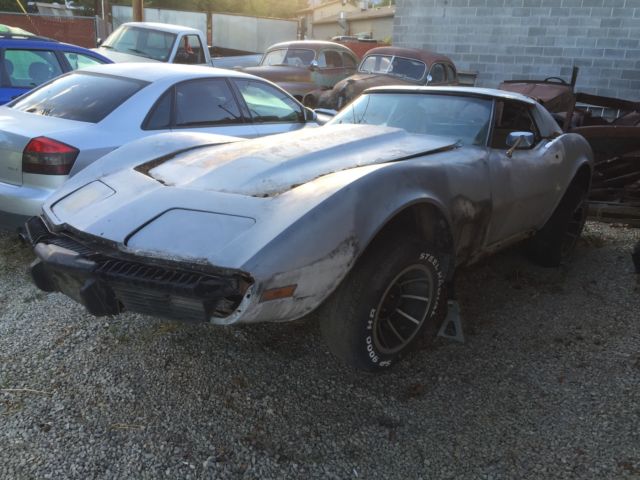 1977 Chevrolet Corvette - photo 2