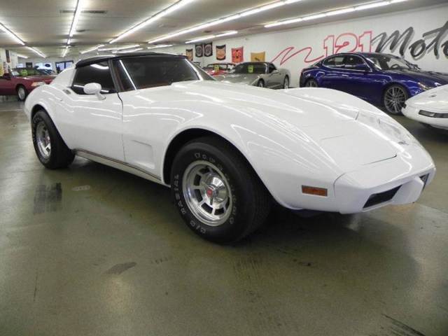 1977 Chevrolet Corvette L48 - photo 4