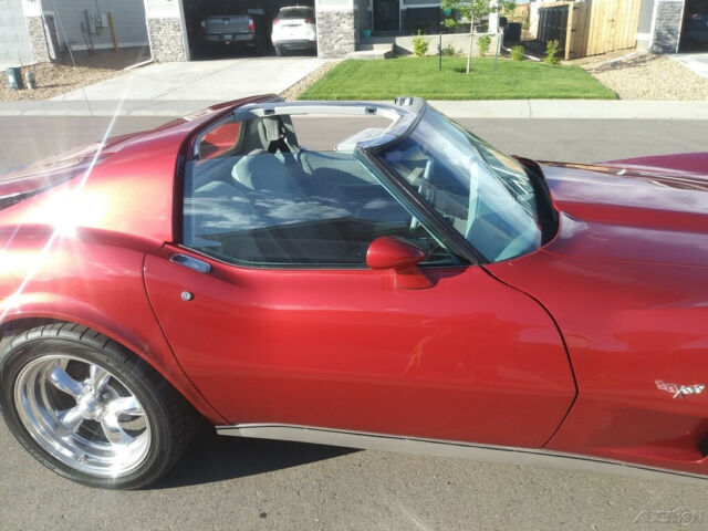 1977 Chevrolet Corvette - photo 9
