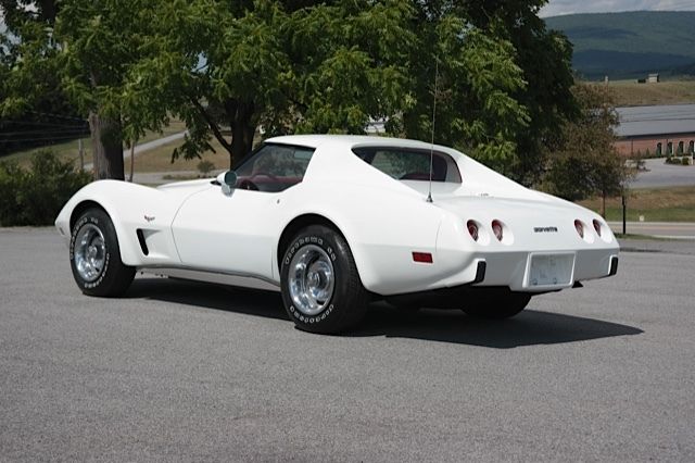 1977 Chevrolet Corvette RARE L82 4-spd 17KOrigMiles NEW NEW NEW - photo 2