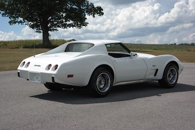 1977 Chevrolet Corvette RARE L82 4-spd 17KOrigMiles NEW NEW NEW - photo 3