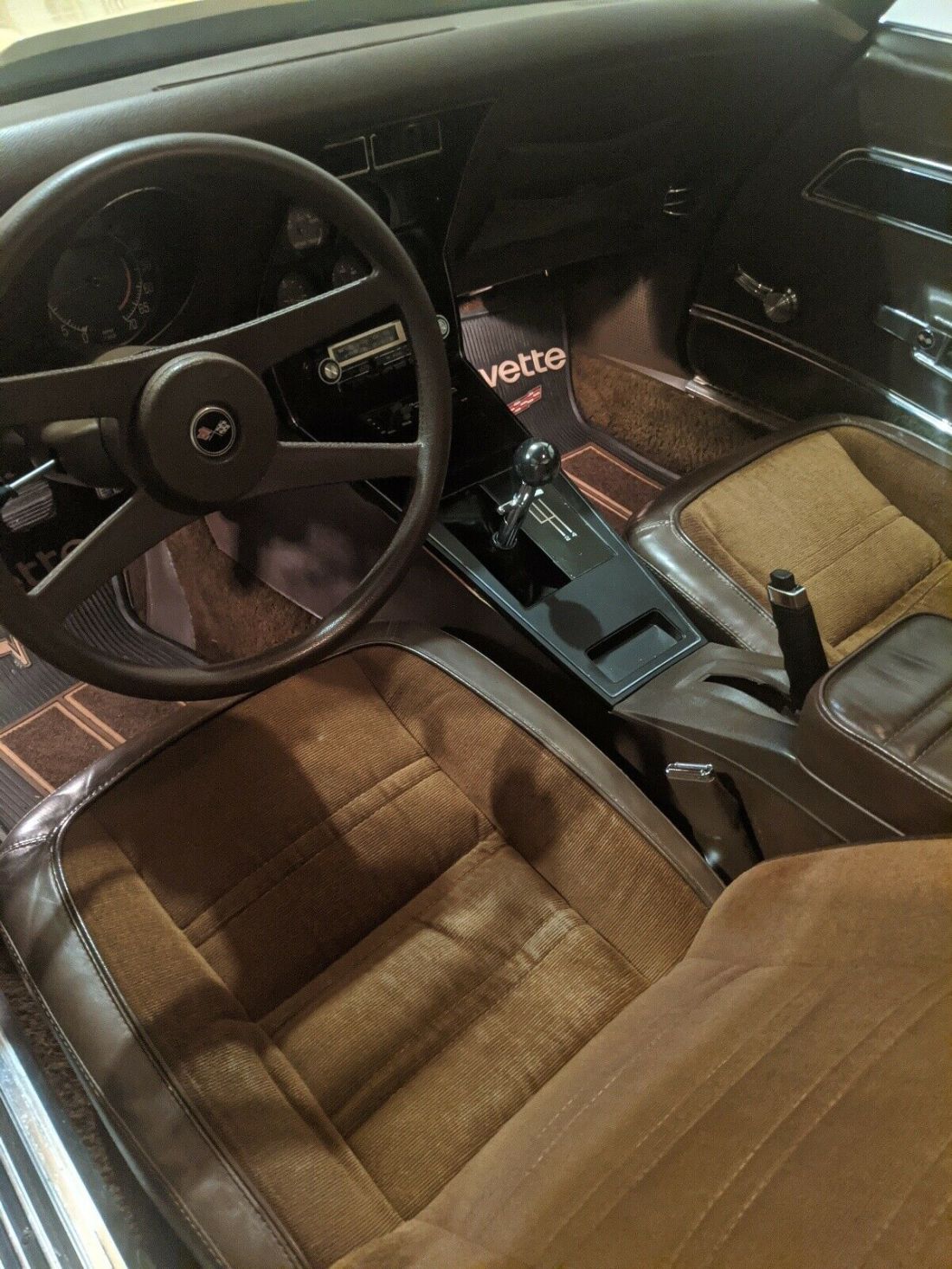 1977 Chevrolet Corvette - photo 8