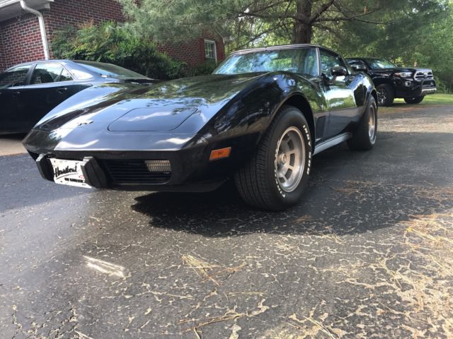 1977 Chevrolet Corvette Black on Black with Rack - photo 11