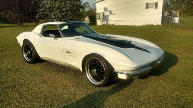 1977 Chevrolet Corvette Stingray with a 1967 California Custom Conversion 1977 Chevrolet Corvette Stingray