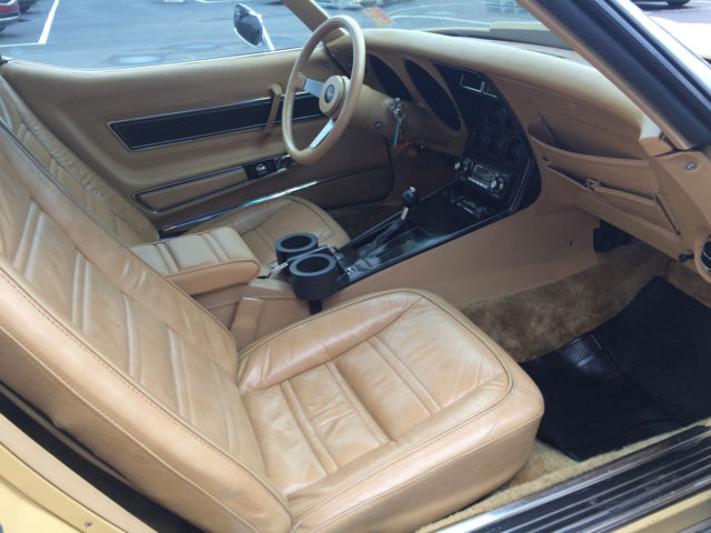 1977 Chevrolet Corvette - photo 12