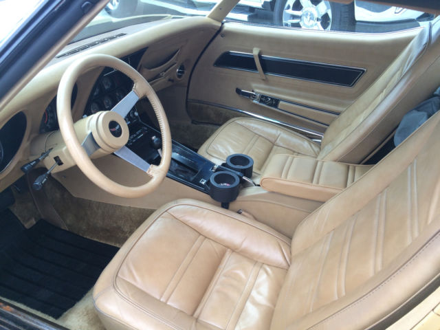 1977 Chevrolet Corvette - photo 9
