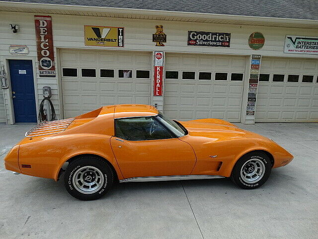 1977 CHEVROLET CORVETTE...T TOP.....STRONG RUNNING ENGINE 1977 Chevrolet Corvette --