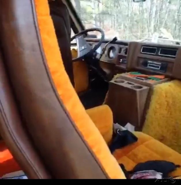 1977 Chevrolet G20 - photo 4