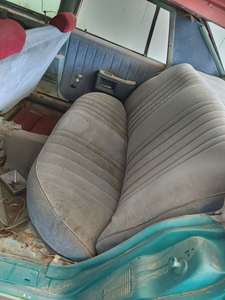 1977 Chevrolet Impala - photo 2