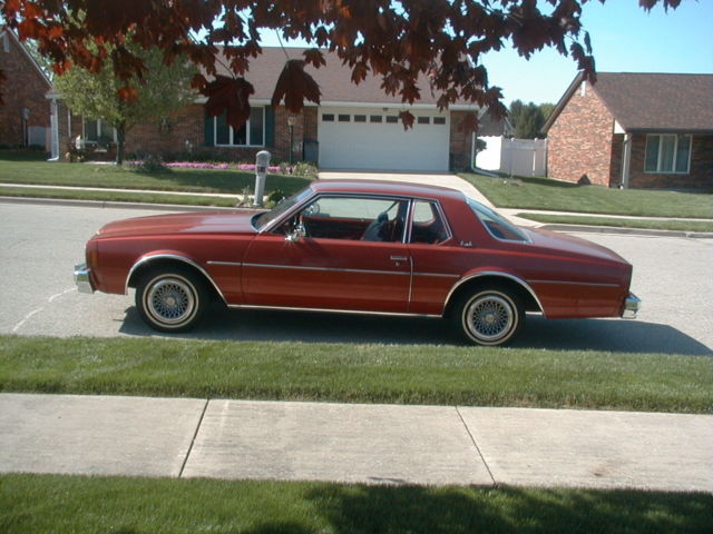 1977 Chevrolet Impala Sport Coupe (Aerocoupe) - Absolutely beautiful-- No Reser 1977 Chevrolet Impala Sport Coupe (Aerocoupe) - Absolutely beautiful