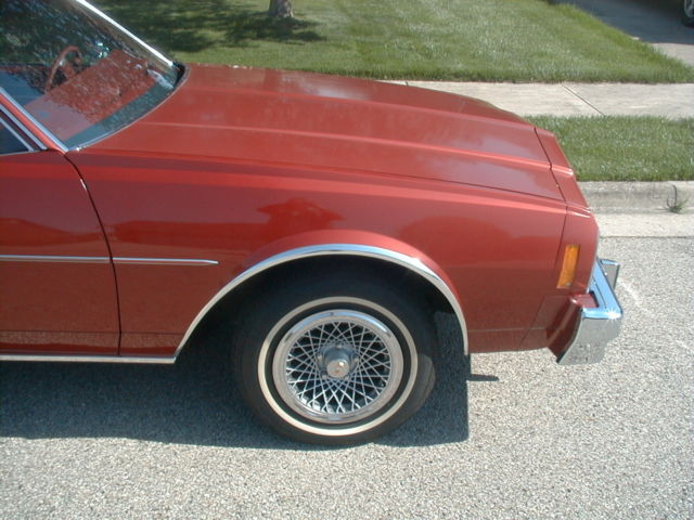1977 Chevrolet Impala Sport Coupe (Aerocoupe) - Absolutely beautiful - photo 4