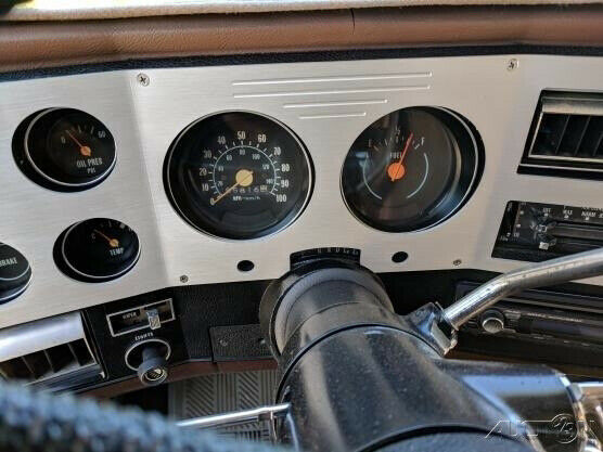 1977 Chevrolet K10 Longbed 1,000 Miles on New Engine - photo 2