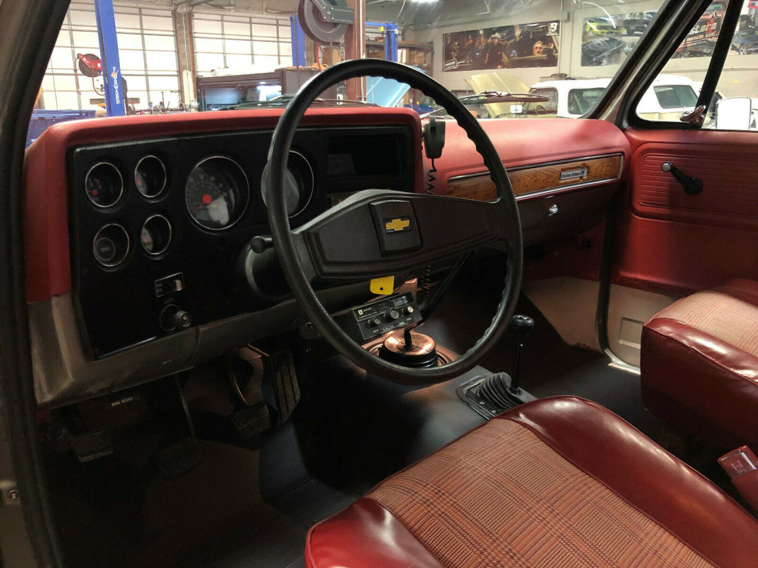 1977 Chevrolet Blazer K5 Blazer 28k miles, 4x4 - 350, 4 Spd, Rust Free - photo 12