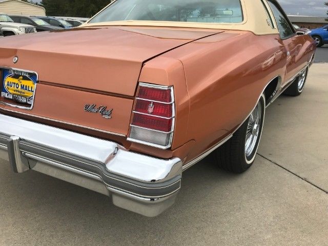 1977 Chevrolet Monte Carlo -- - photo 10