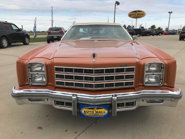 1977 Chevrolet Monte Carlo -- - photo 3