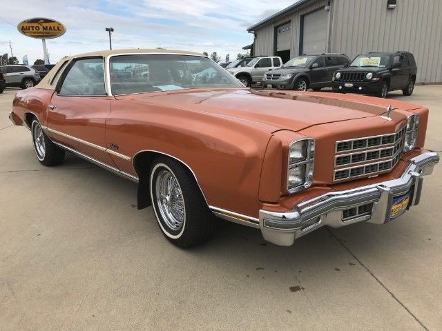 1977 Chevrolet Monte Carlo -- - photo 5