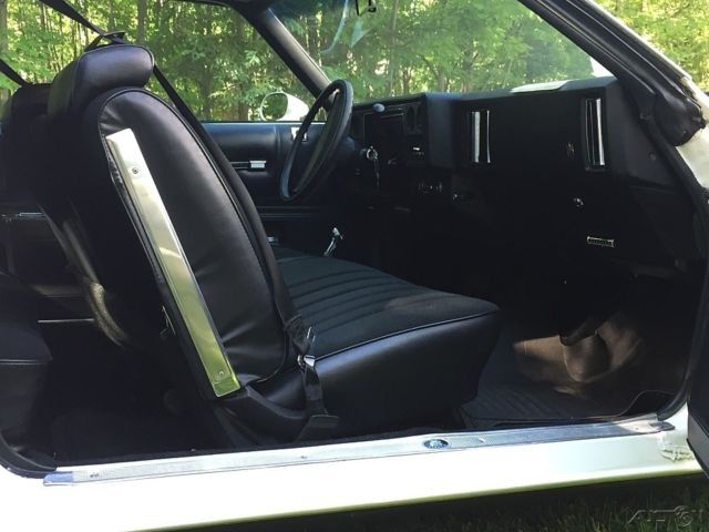 1977 Chevrolet Monte Carlo - photo 8