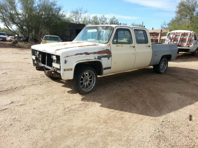 1977 Chevrolet C/K Pickup 2500 - photo 3