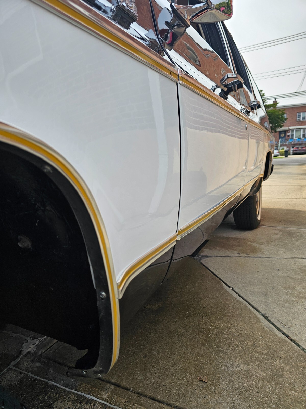 1977 Chevrolet Suburban - photo 9