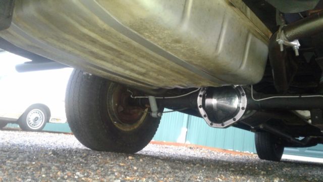 1977 Chevrolet Suburban SILVERADO TRIM, 454, TRAILERING SPECIAL, ZERO RUST - photo 12