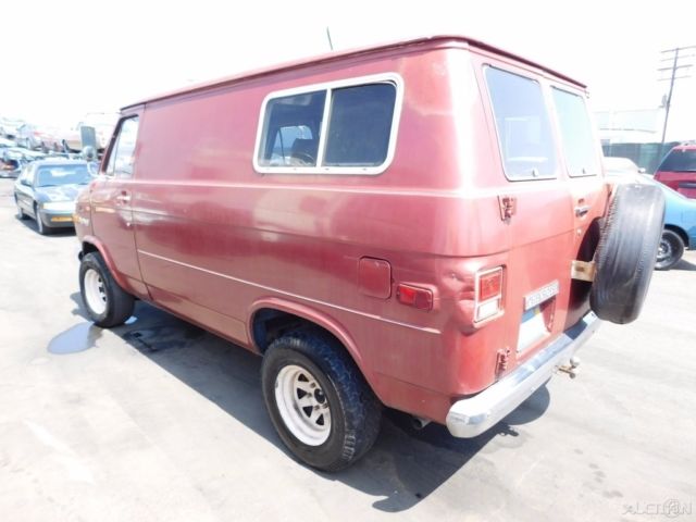 1977 Chevrolet Van - photo 6