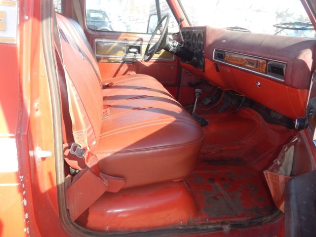 1977 Chevrolet C/K Pickup 1500 Short Bed 4x4 - photo 10